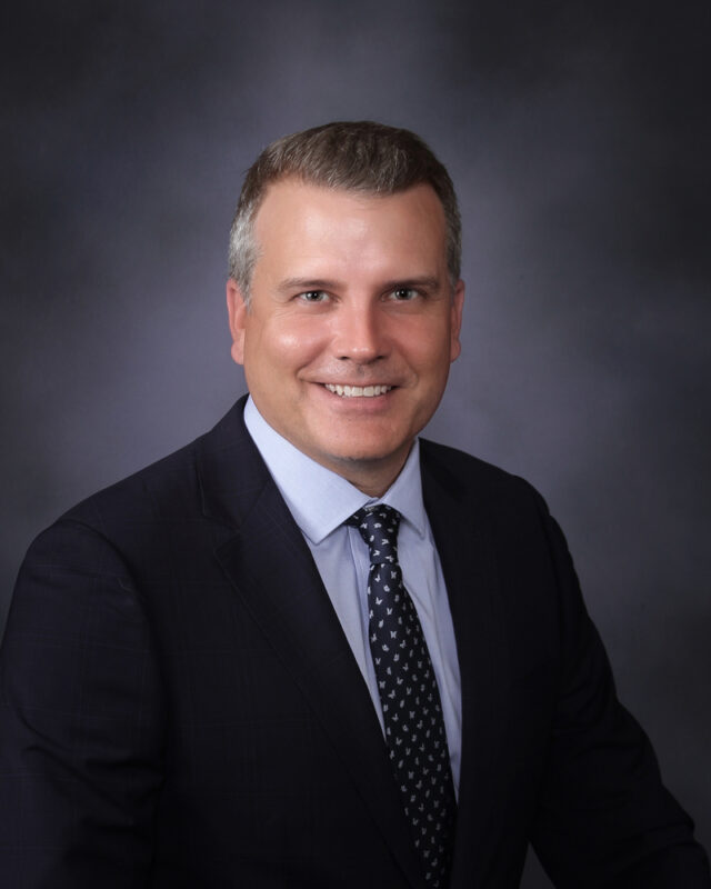 Professional photo of Tim Wells